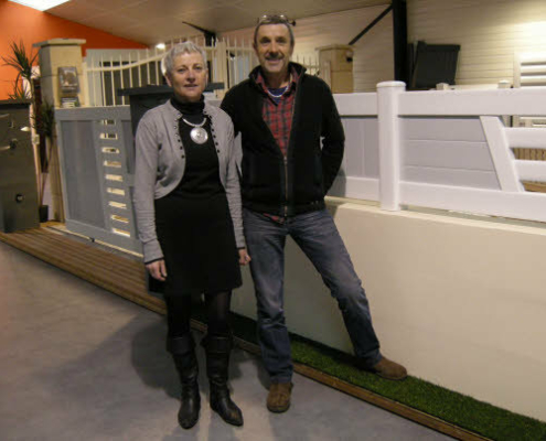 Pierrick et Véronique Le Bollan dans leur show room.